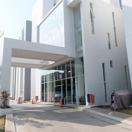 Green Stay Inn Aeropolis Tangerang Eksteriør bilde