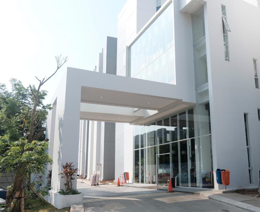 Green Stay Inn Aeropolis Tangerang Eksteriør bilde
